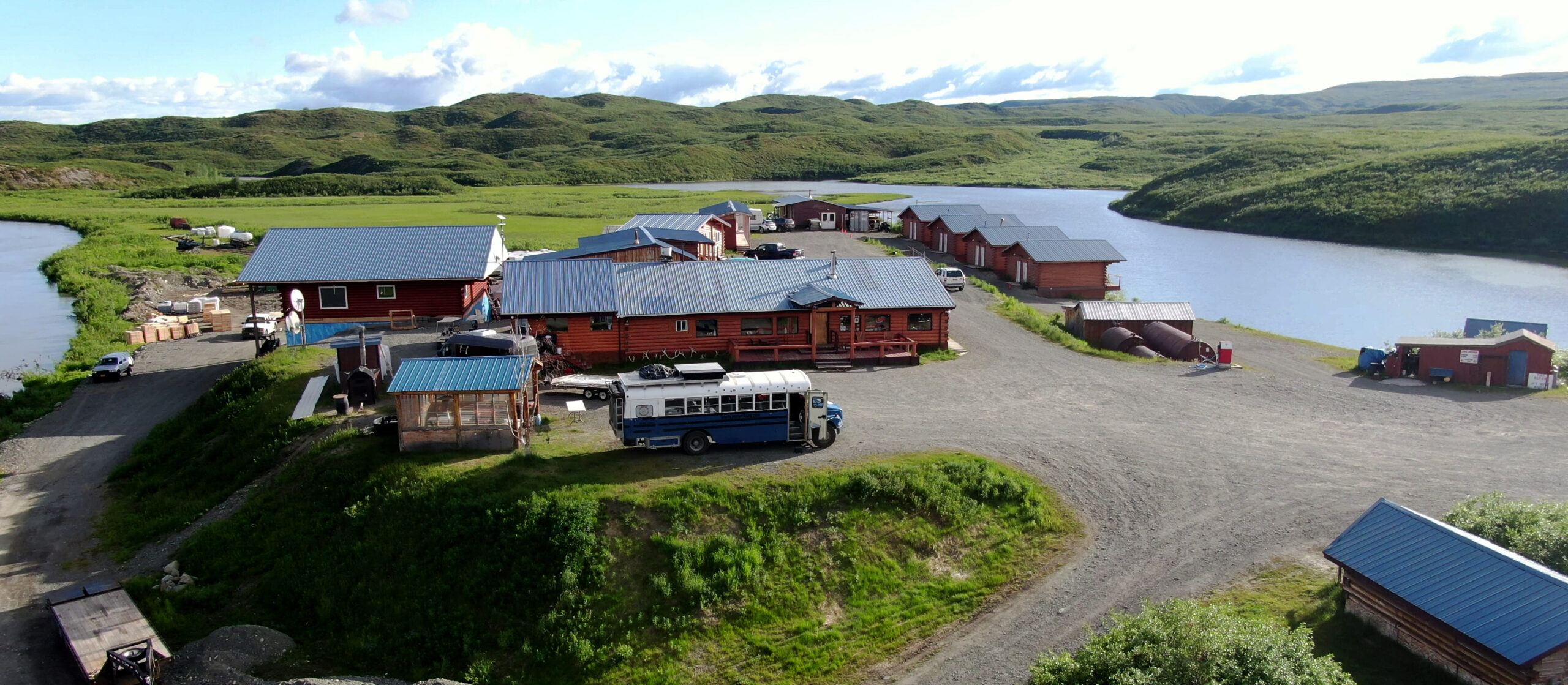 Maclaren River lodge contact